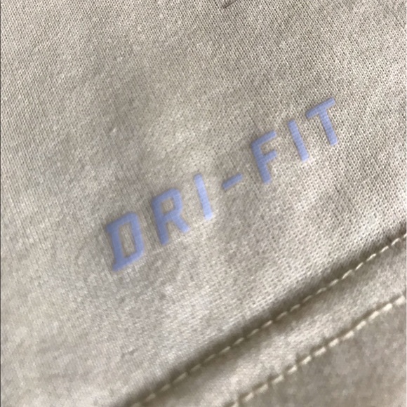 Golden Nike Legend Short Sleeve Shirt (Men’s L) - Picture 4 of 5